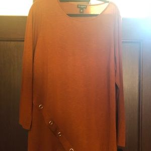 I.N studio woman brown/orange lightweight sweater size 3X